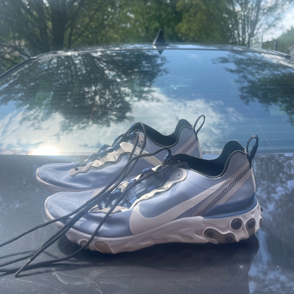 Nike Element React 55